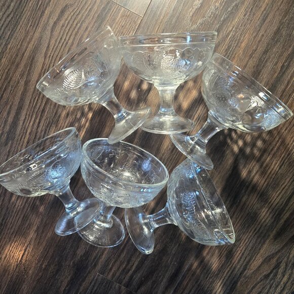 Vintage LUMINARC (France) Set of Six Fruit Pattern Embossed Dessert Cups - Picture 13 of 14